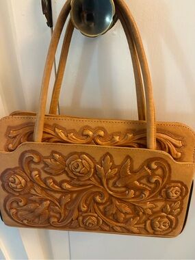 Mont Abur Medium Tan Leather Shoulder Purse Pre Owned